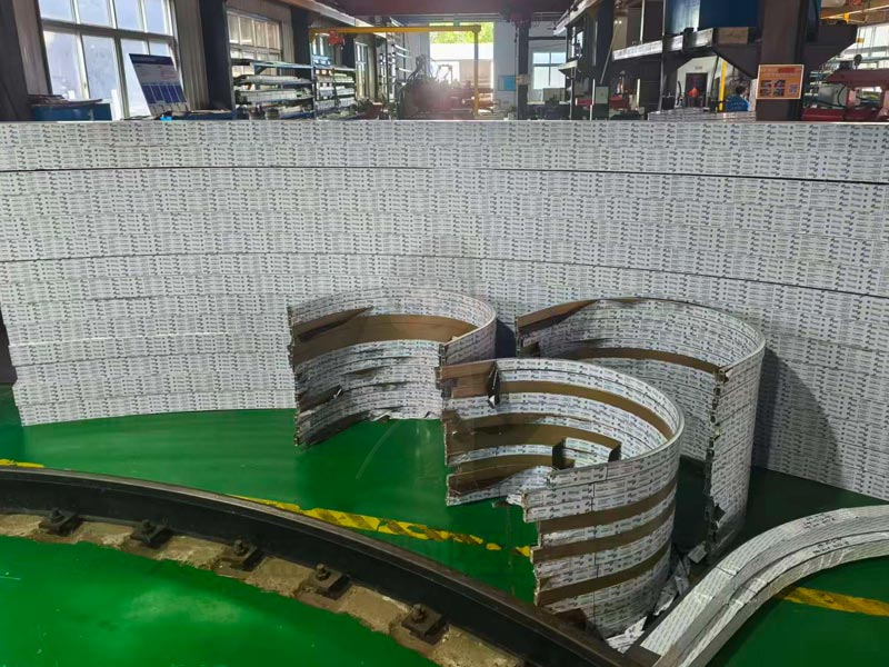 廊坊金属加工产业集群崛起：弯弧弯圆定制领域的香河拉弯精准选择之道